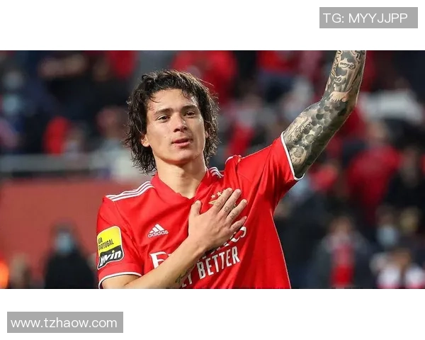 西甲热刺逆转本菲卡红牌争议引发全场热议与激烈讨论