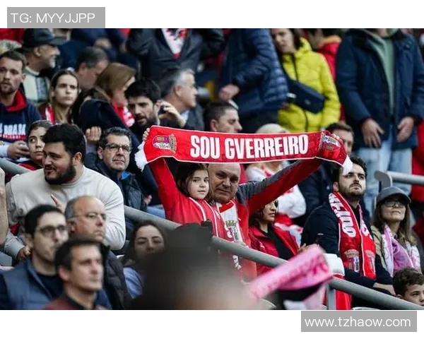 欧联杯波尔图大胜本菲卡五球狂潮补时进球引发全场狂欢